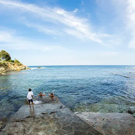 Loft Le Cabanon Πανσιόν
