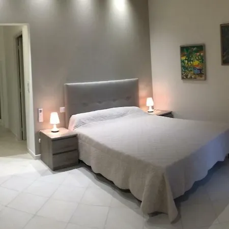 Πανσιόν Loft Le Cabanon *