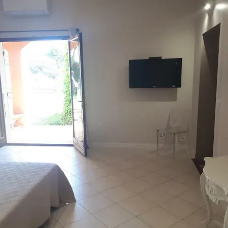 Loft Le Cabanon Πανσιόν San-Martino-di-Lota